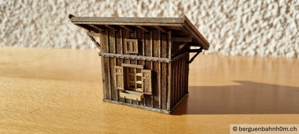 Bhf. Bergün: Kleiner Schuppen (mein Erstlingswerk)